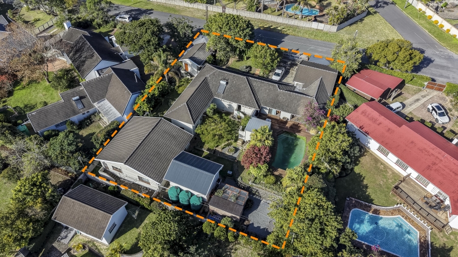 3 Bedroom Property for Sale in Beacon Bay North Eastern Cape